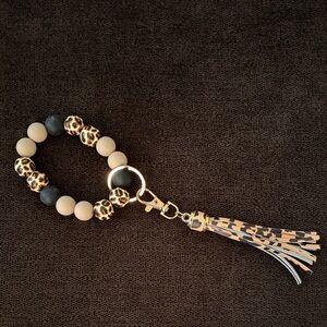 Leopard Tassel Beaded Key Ring Bracelet - Beige & Black